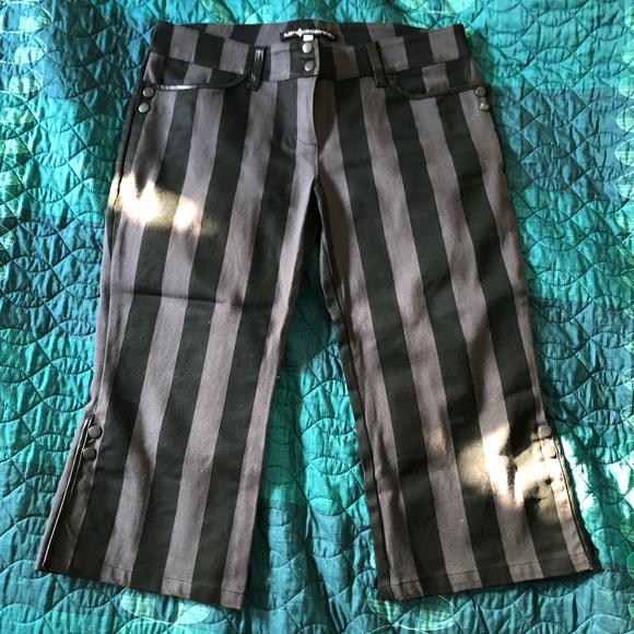 RARE Lip Service Paycho Circus Y2K goth 3/4 capri pants in Black & Grey 2XL - Picture 2 of 7